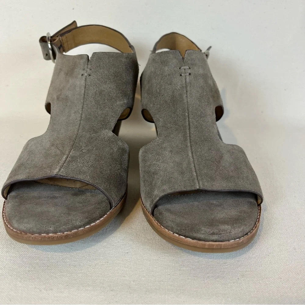 Sofft Women's Taupe‎ Suede Maben Sandals 11 - Picture 10 of 13